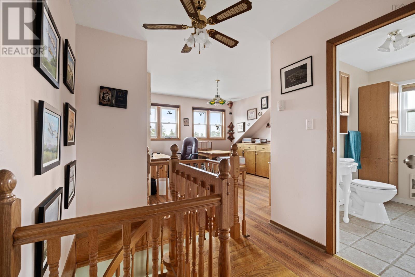 20 The Lane Property Photo 35