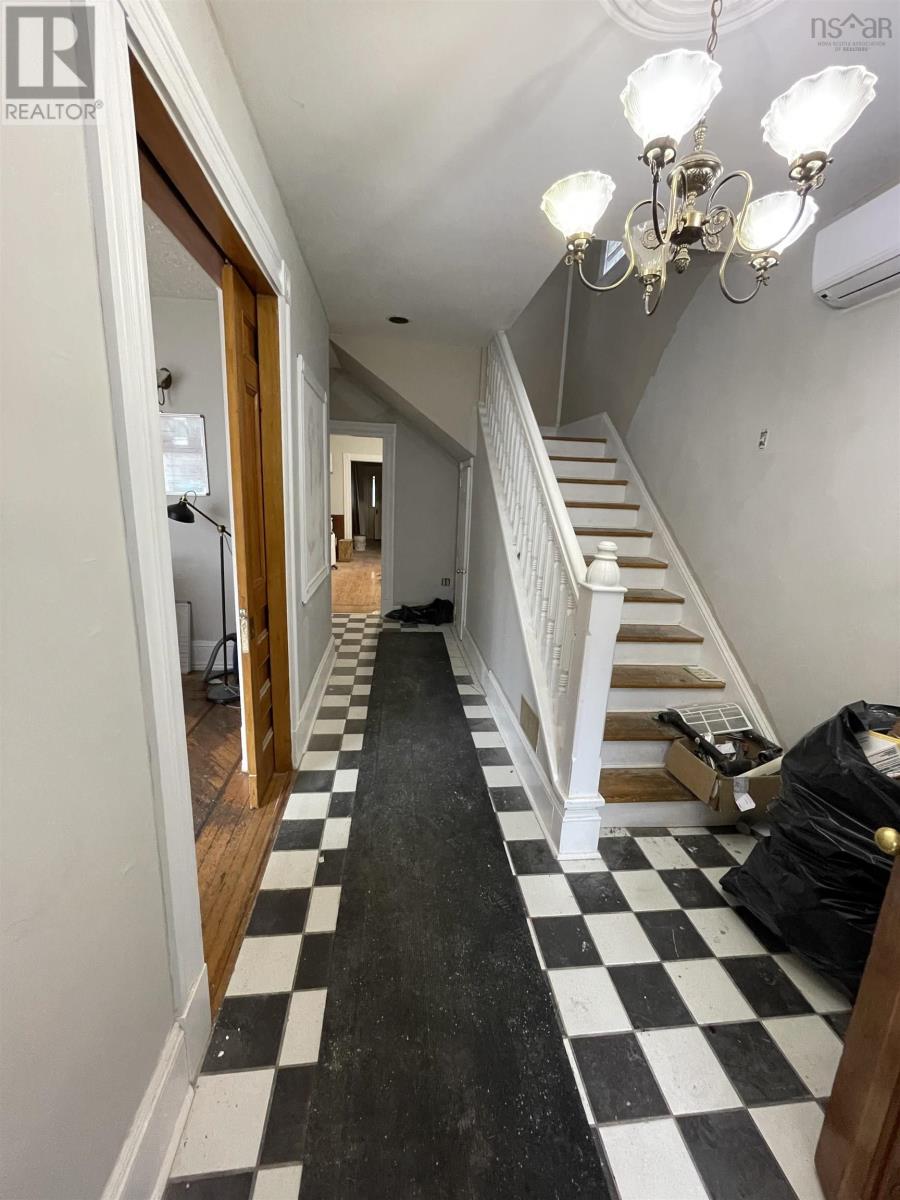 20 Dominion Street Property Photo 9