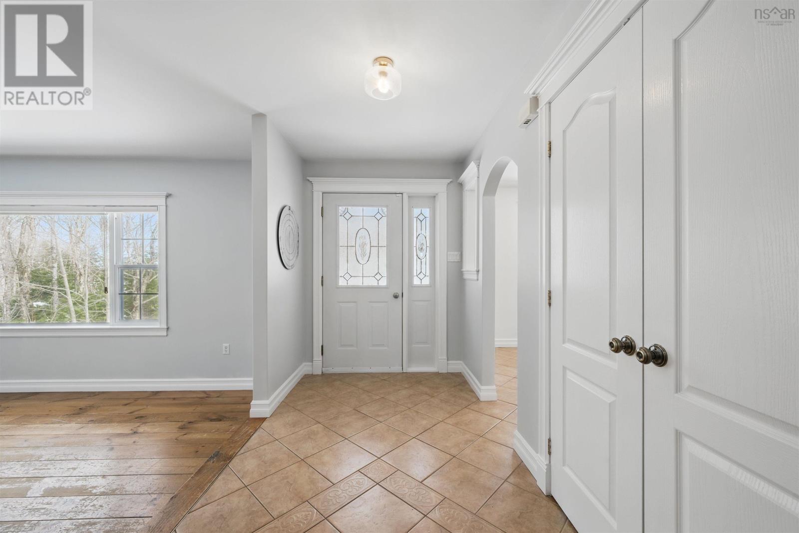 95 Birch Hill Run Property Photo 4