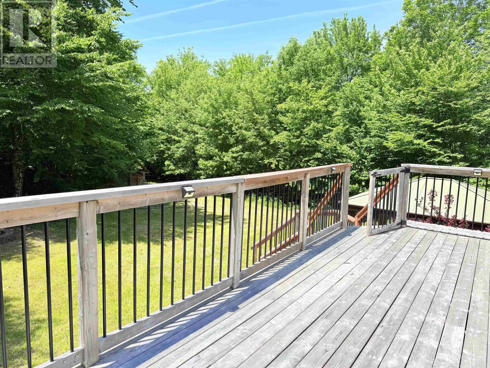 95 Birch Hill Run Property Photo 24