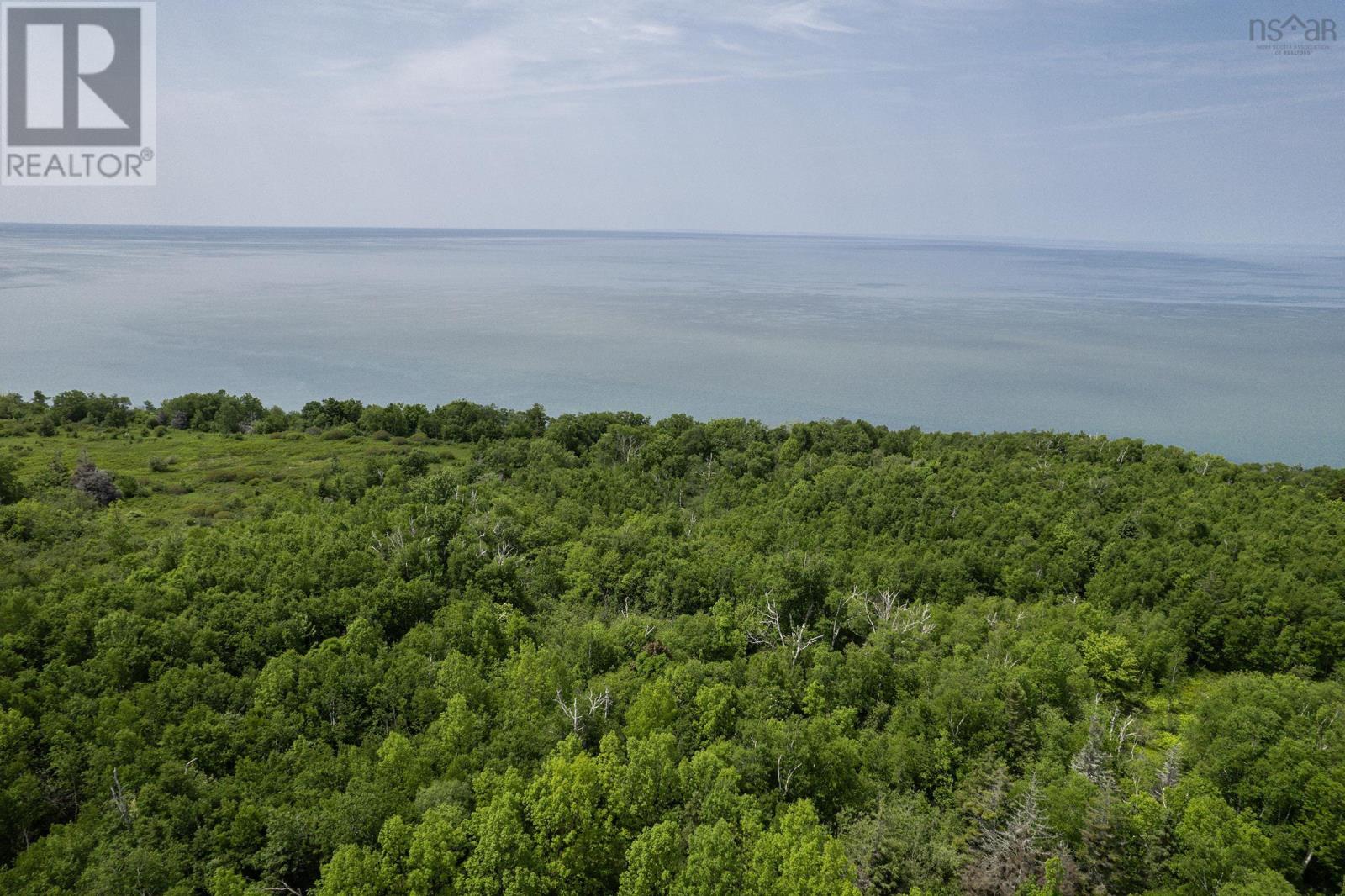 8831 St. Croix Cove Road Property Photo 12
