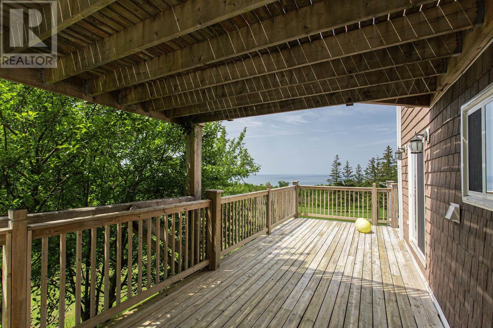 8831 St. Croix Cove Road Property Photo 17