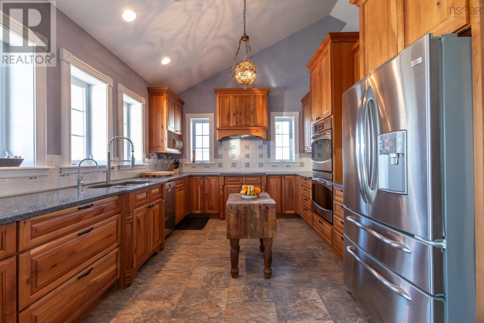 8831 St. Croix Cove Road Property Photo 20