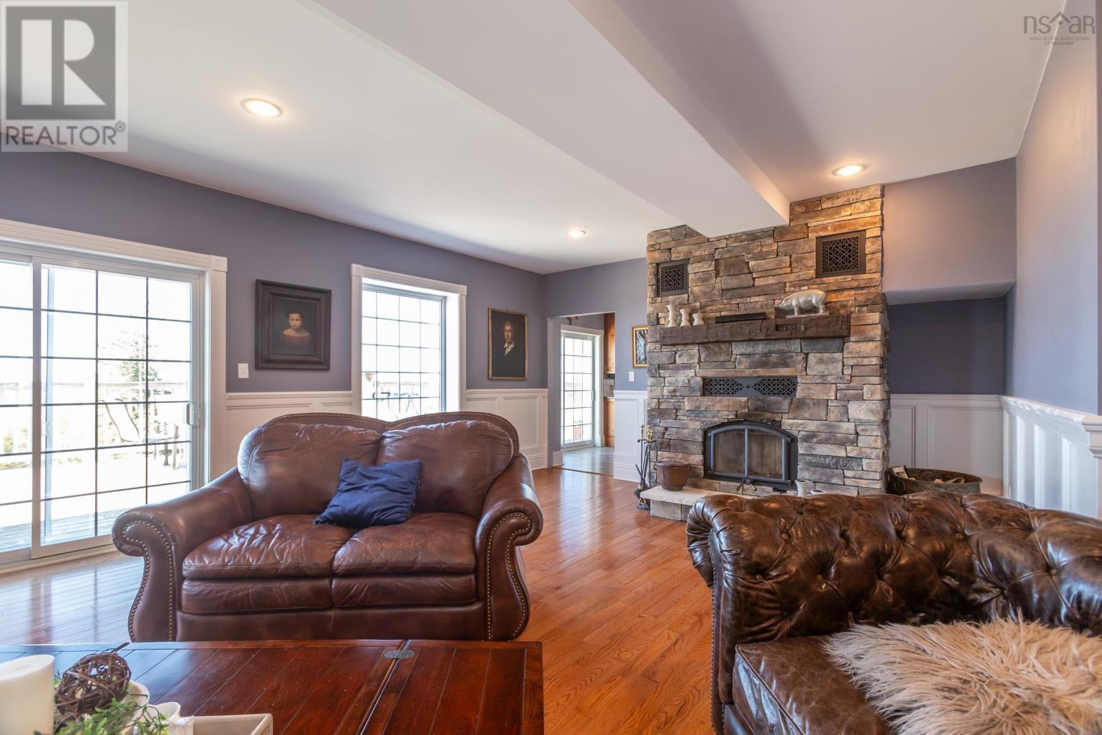 8831 St. Croix Cove Road Property Photo 25