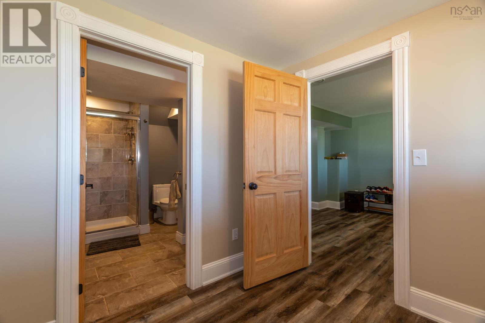 8831 St. Croix Cove Road Property Photo 30