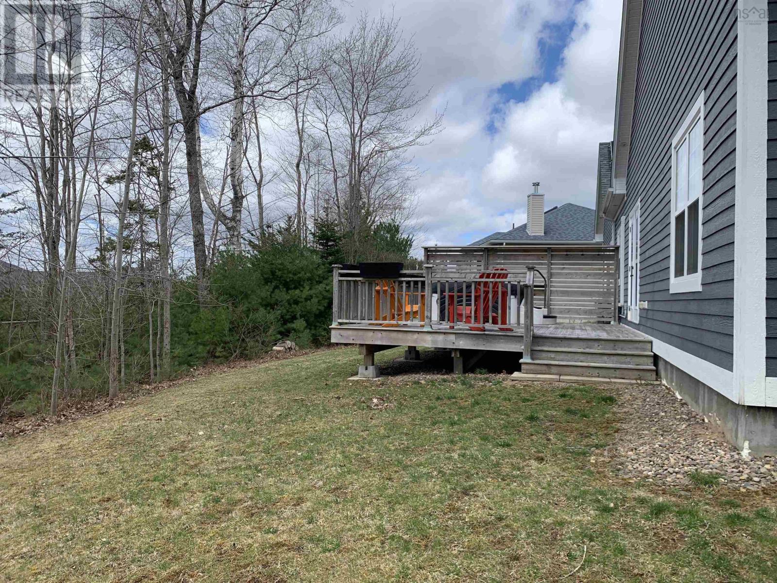 78 Ridgecrest Drive Property Photo 3