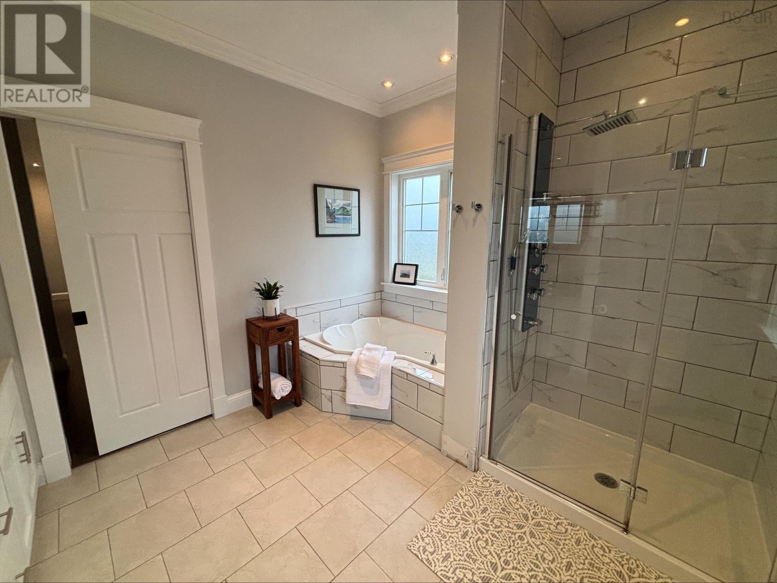 78 Ridgecrest Drive Property Photo 19
