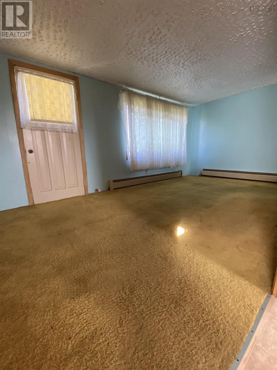 48 Point Aconi Road Property Photo 13