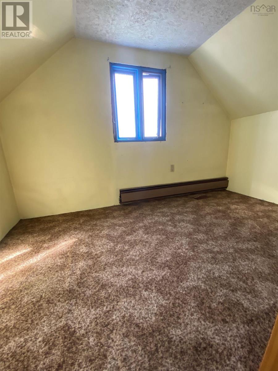 48 Point Aconi Road Property Photo 17