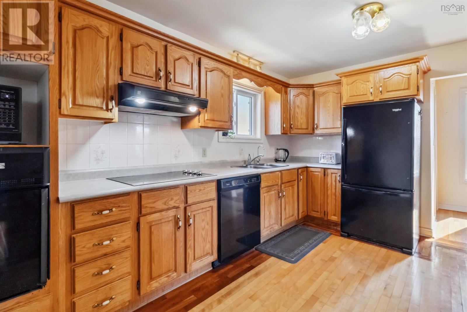 362 Brooks Drive Property Photo 15