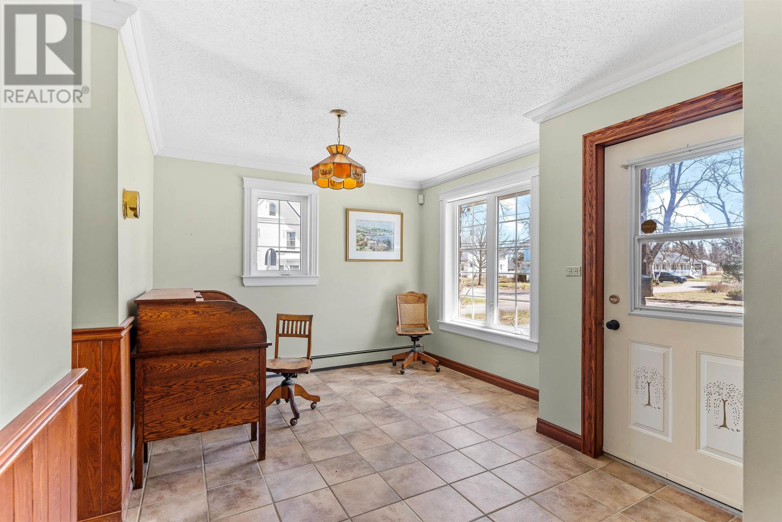 35 Victoria Street Property Photo 13