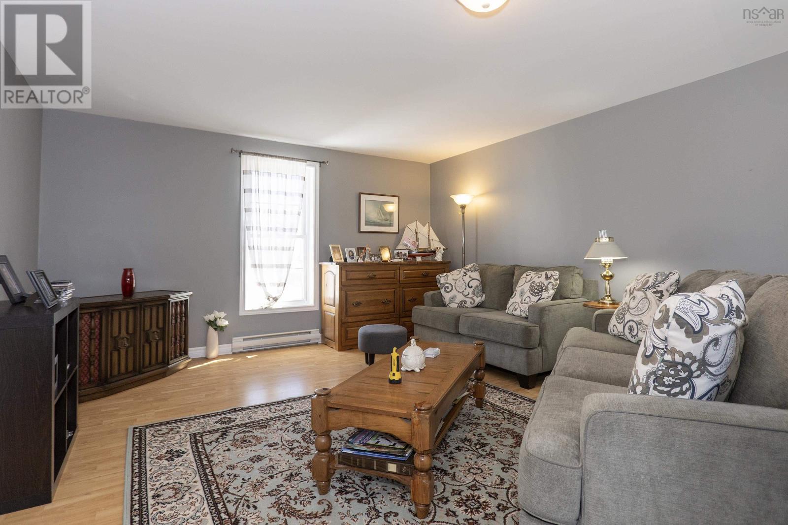 10216 Highway 209 Property Photo 18