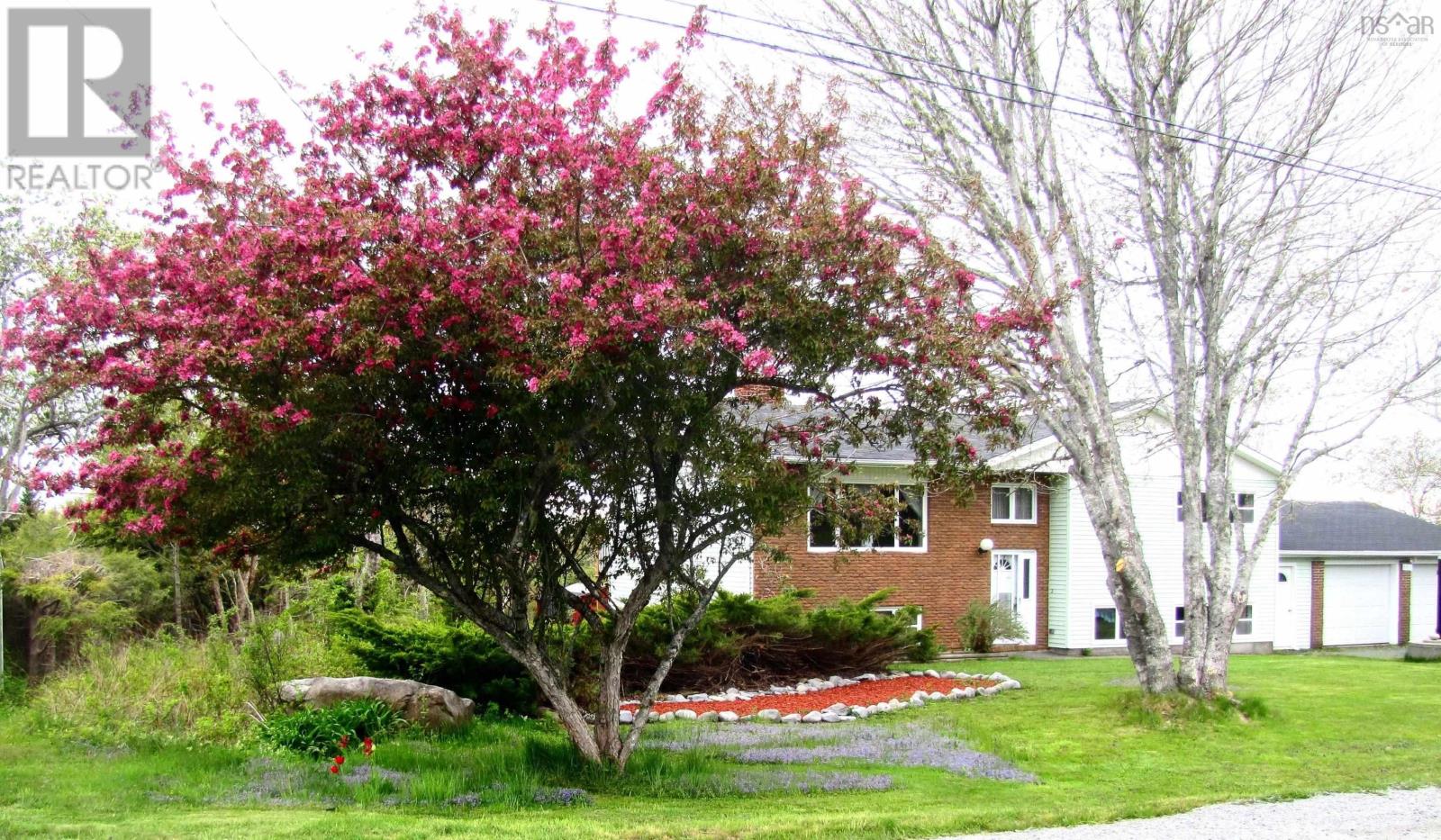 5407 Highway 3 Property Photo 5