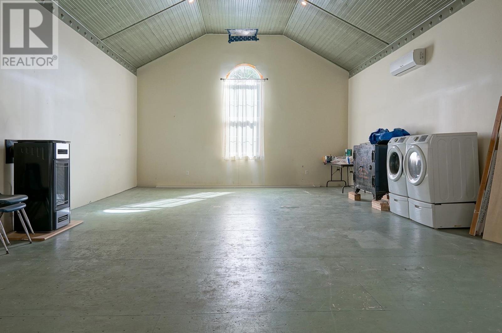 1288 Callbeck Property Photo 7