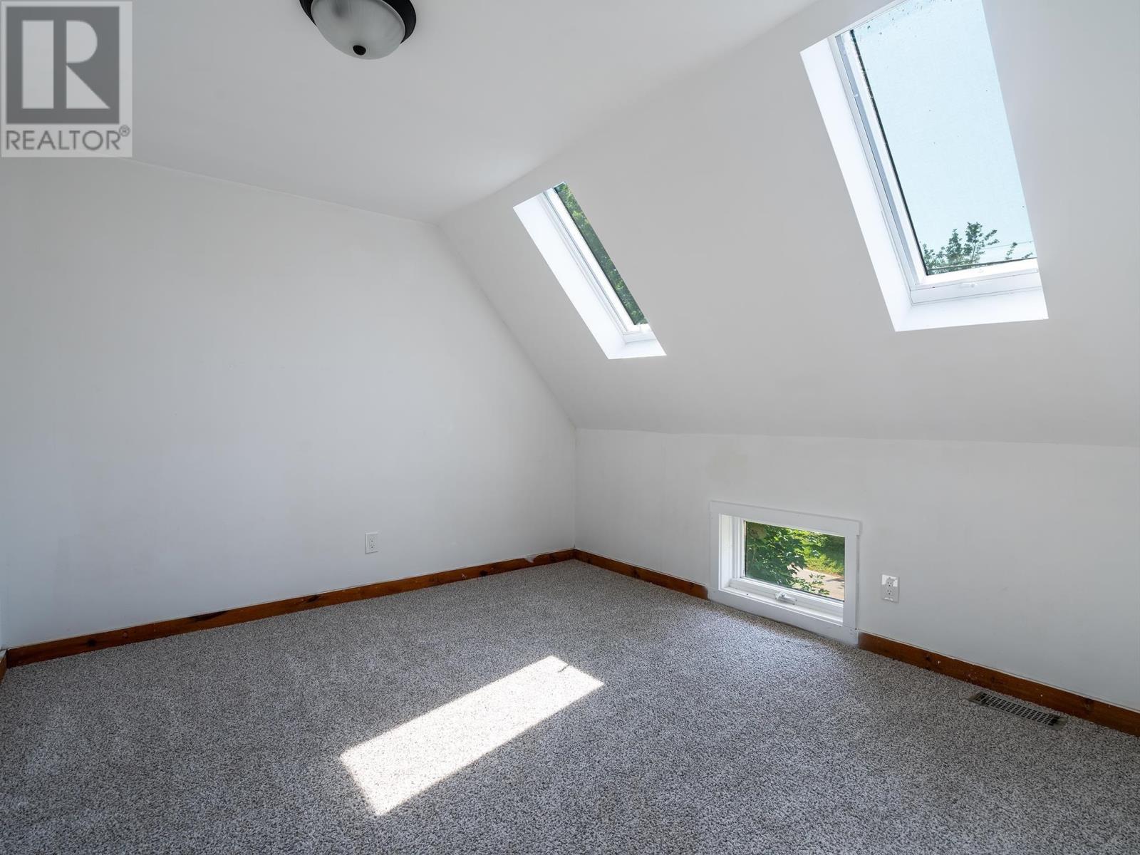 1288 Callbeck Property Photo 14