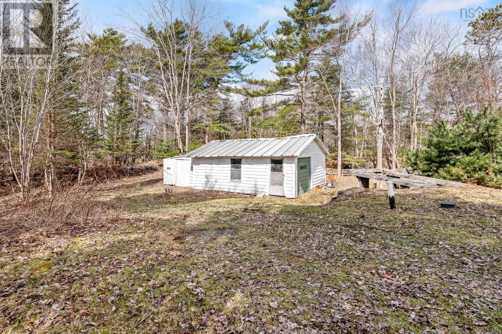 2222 Rocky Lake Drive Property Photo 21