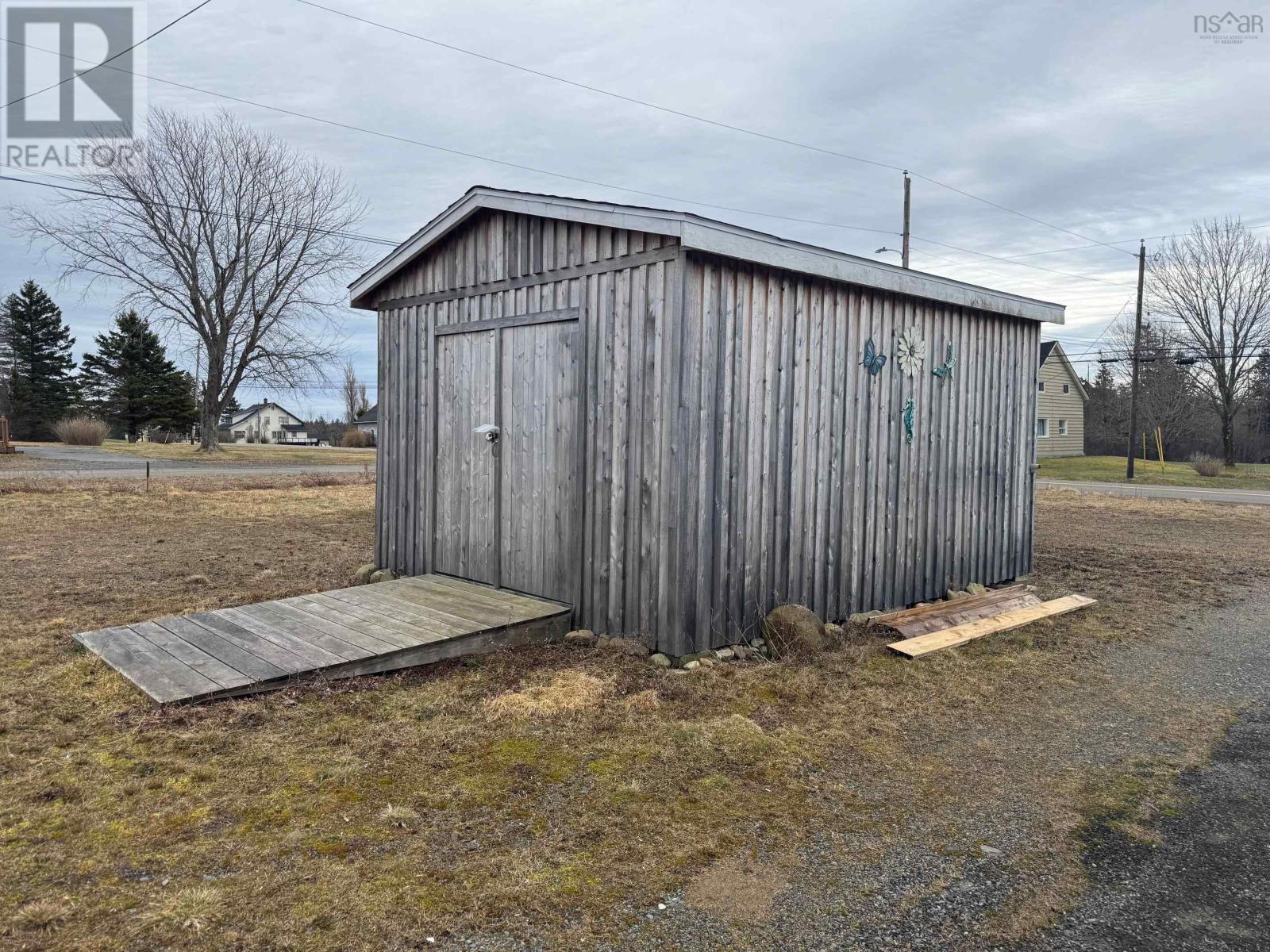 7072 Highway 340 Property Photo 33