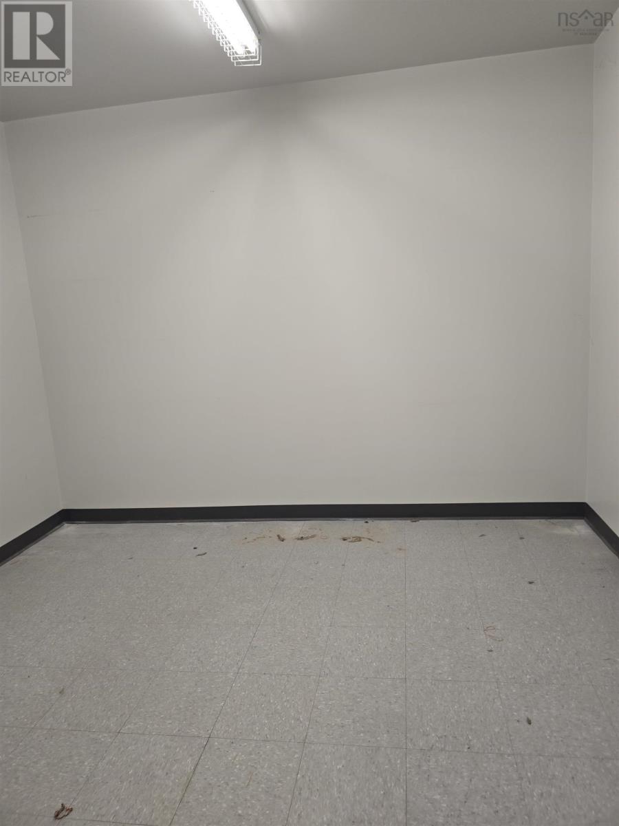 183 Main Street Property Photo 11
