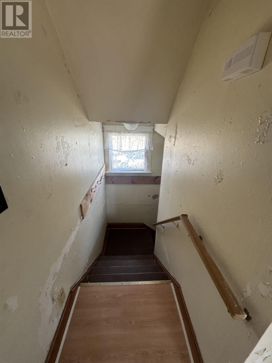 9386 Main Street Property Photo 7