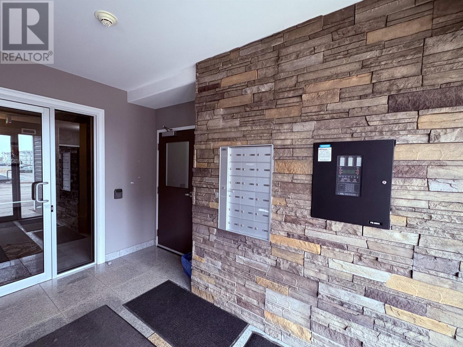 150 Heron Dr., 102-61 Glen Stewart Dr. Property Photo 3