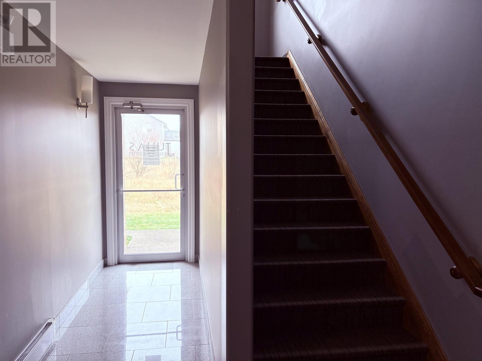 150 Heron Dr., 102-61 Glen Stewart Dr. Property Photo 6