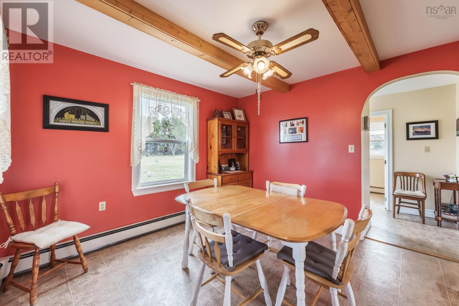 9030 Highway 101 Property Photo 7
