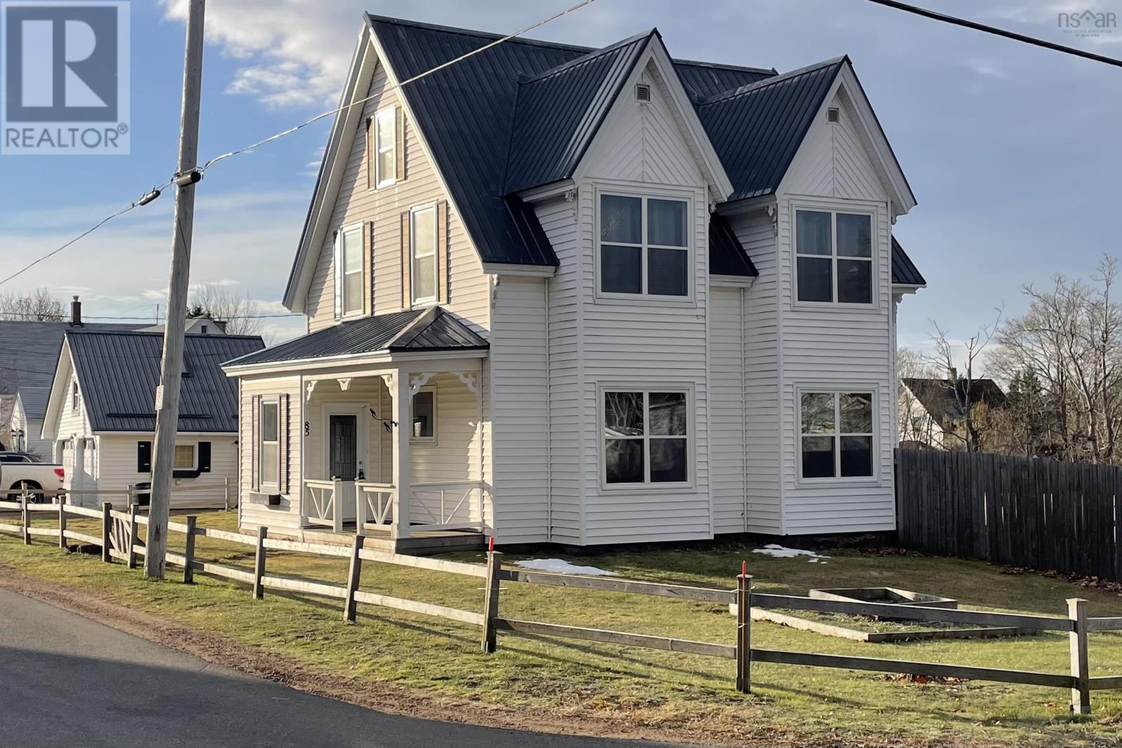 85 Church Street Property Photo 1