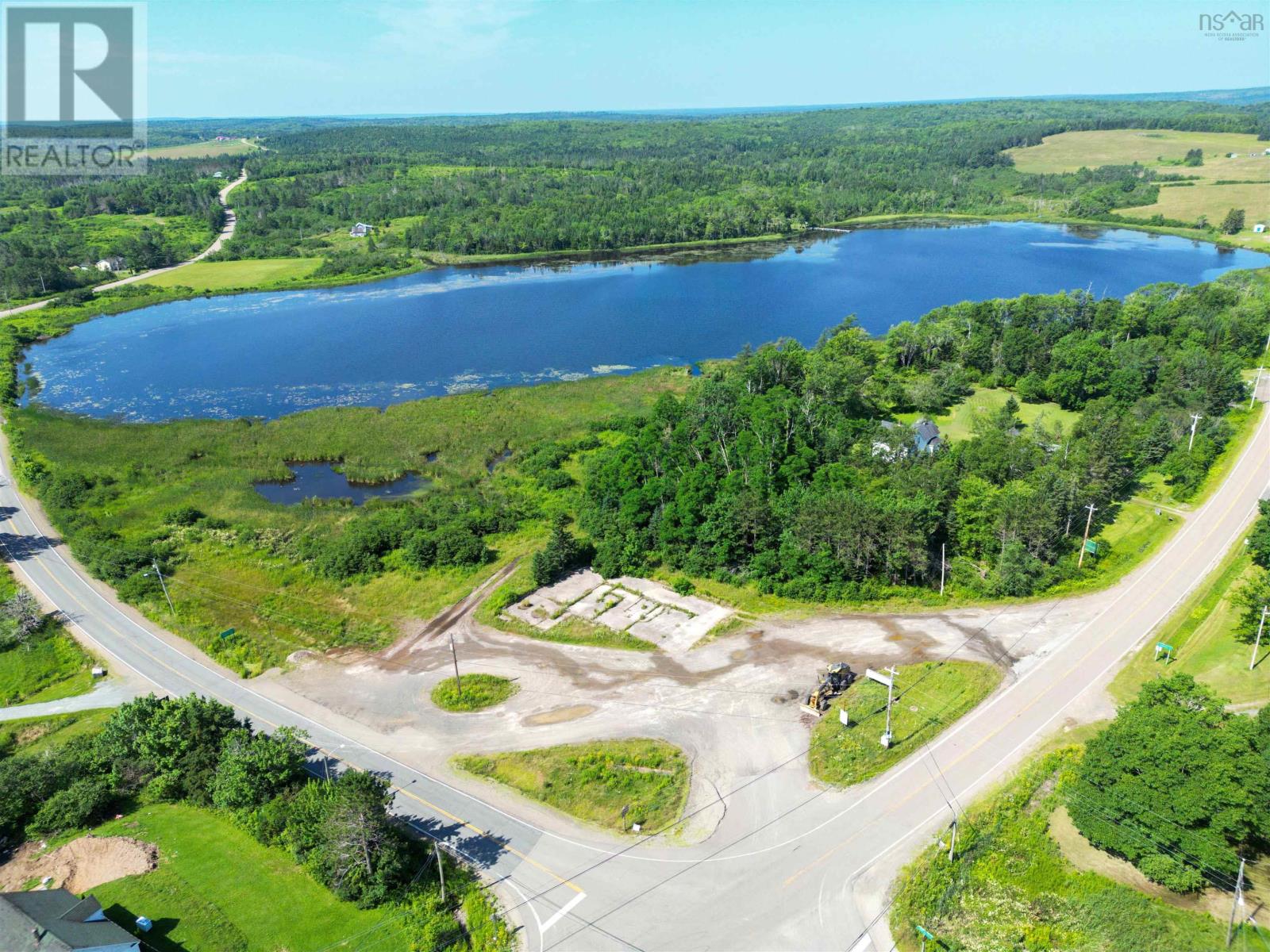 1056 Highway 276 Property Photo 1