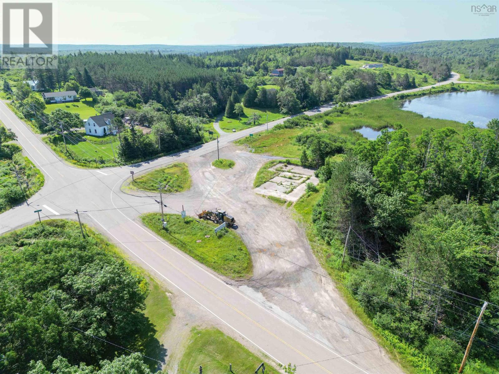 1056 Highway 276 Property Photo 7