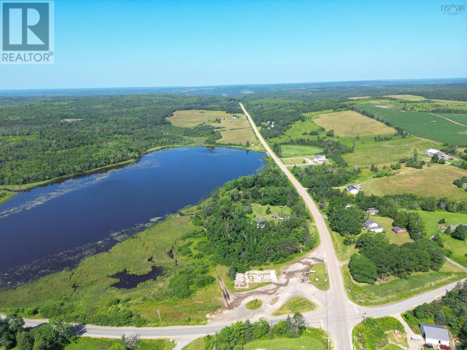 1056 Highway 276 Property Photo 10