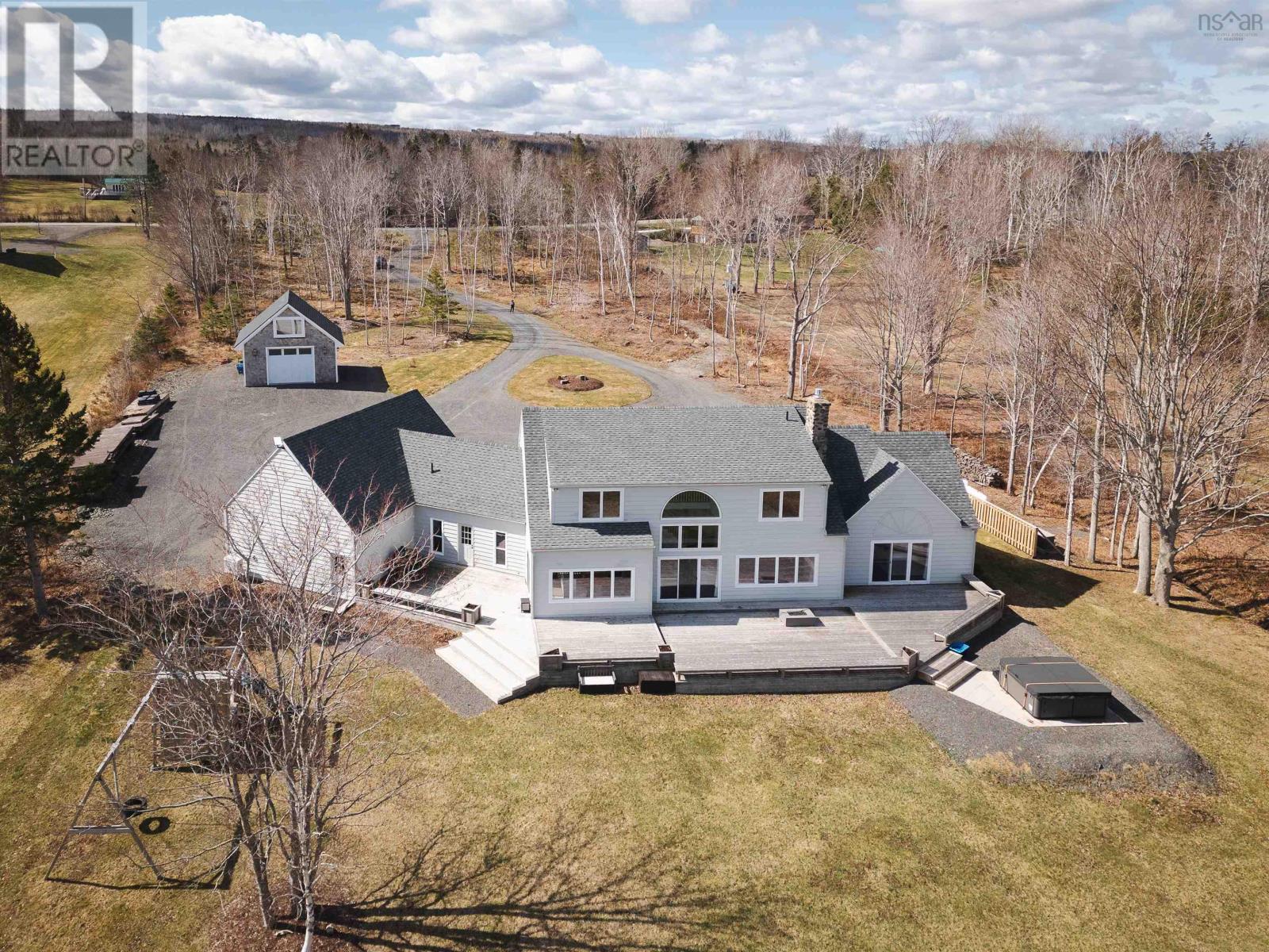 5293 Little Harbour Road Property Photo 2