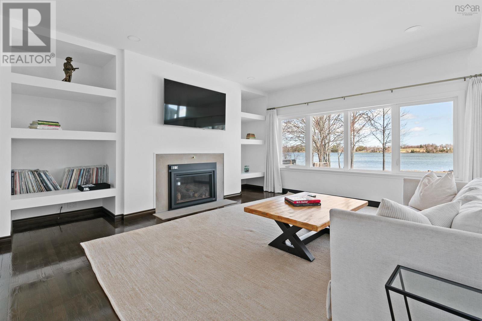5293 Little Harbour Road Property Photo 7