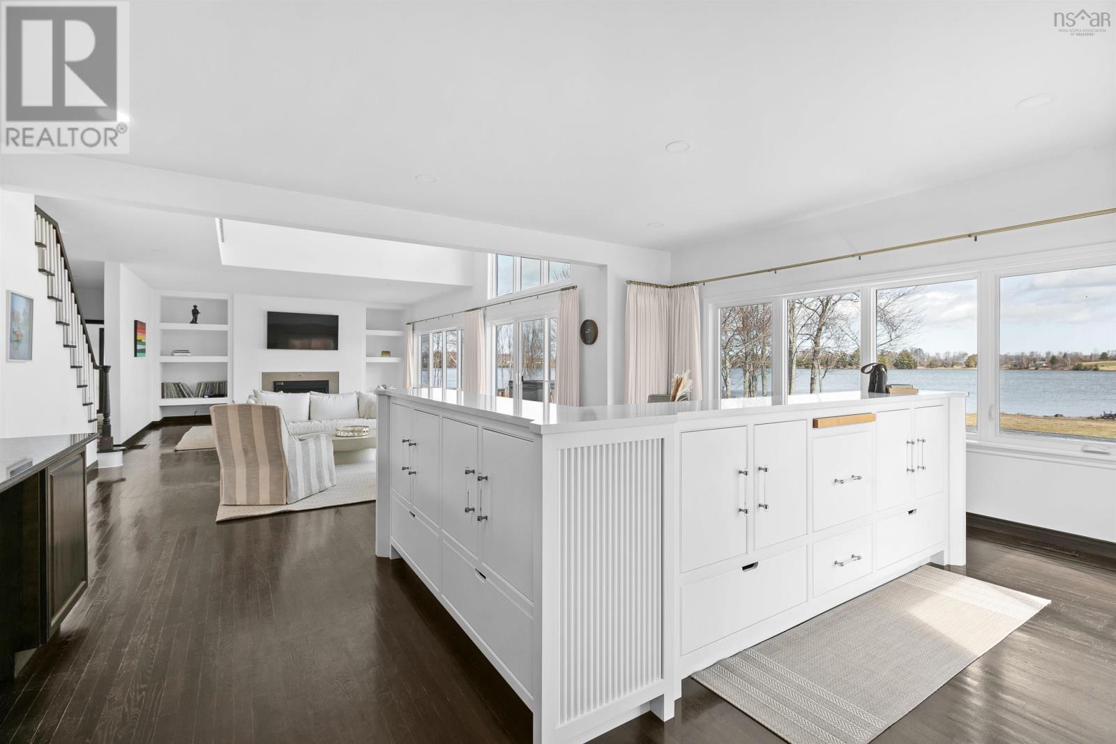 5293 Little Harbour Road Property Photo 17