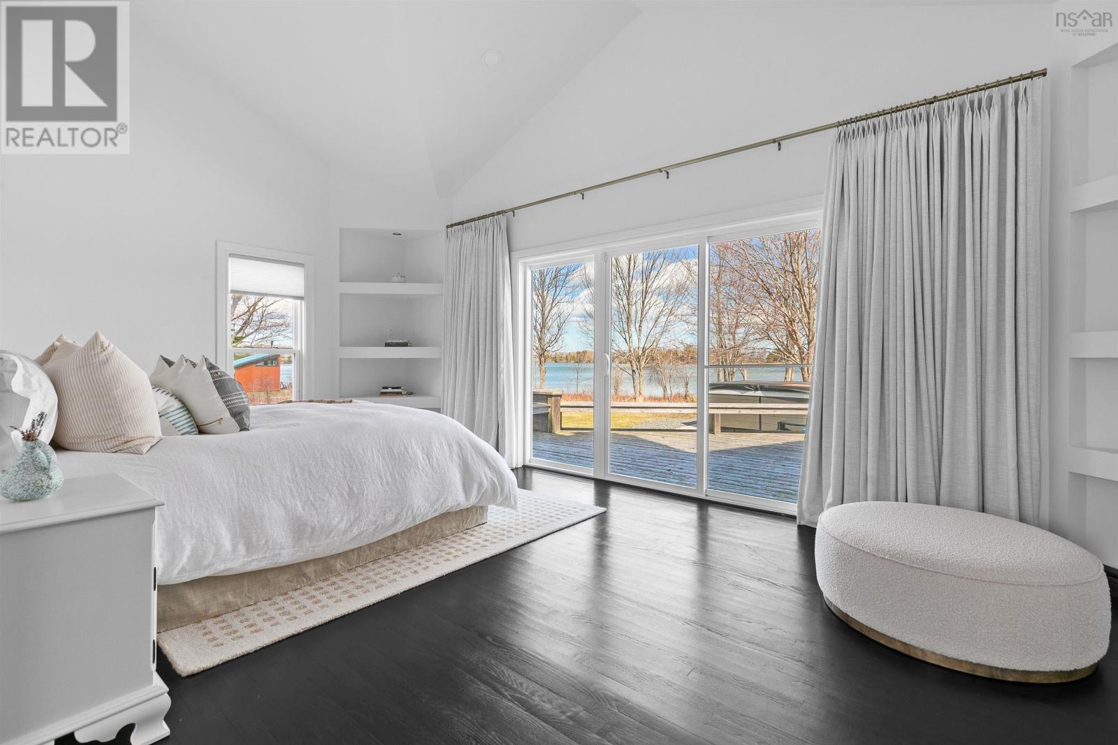 5293 Little Harbour Road Property Photo 23