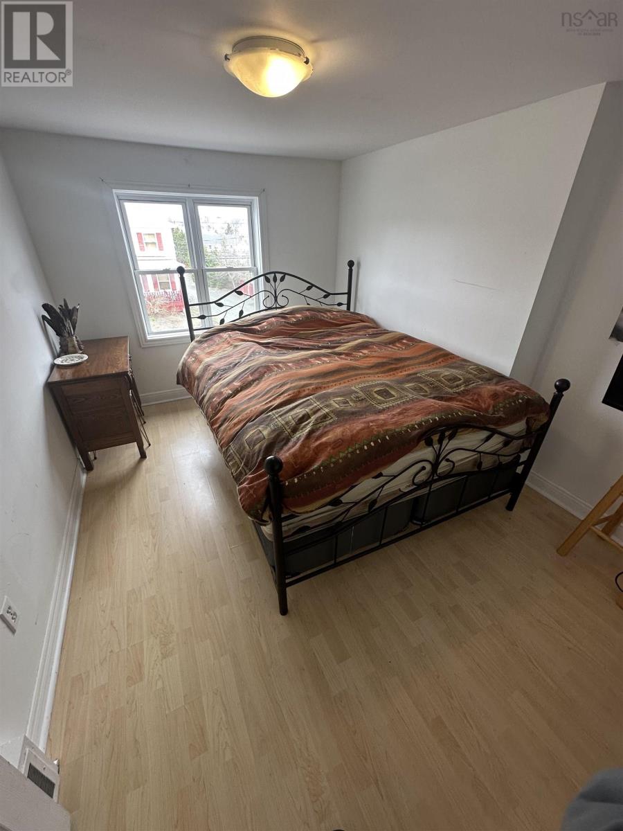 11 Viewville Street Property Photo 13