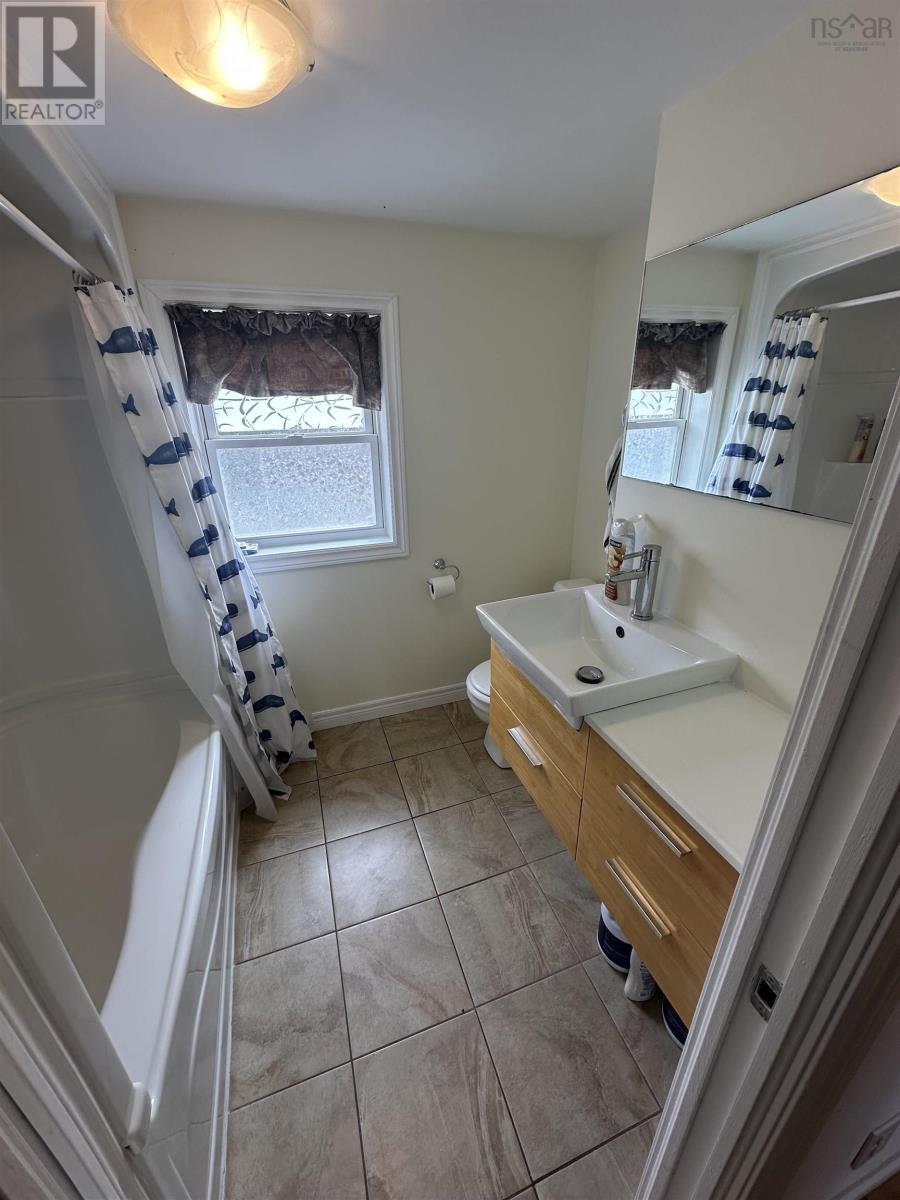 11 Viewville Street Property Photo 15