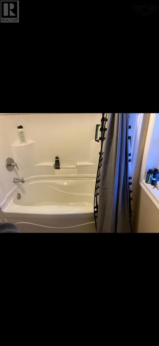 11 Viewville Street Property Photo 16