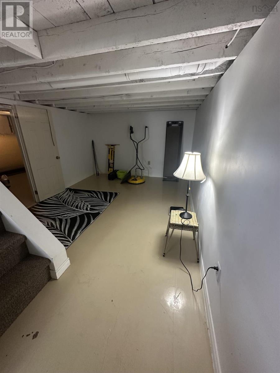 11 Viewville Street Property Photo 18
