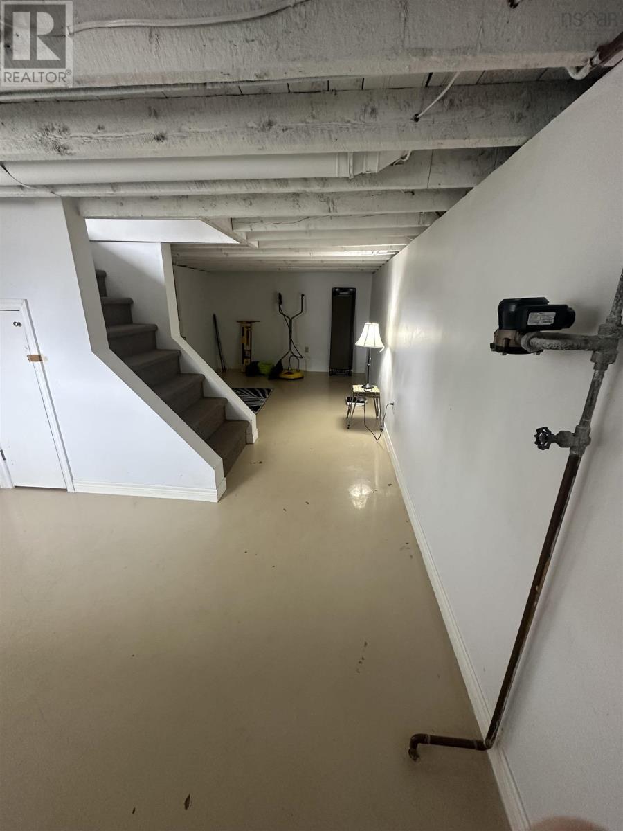11 Viewville Street Property Photo 19