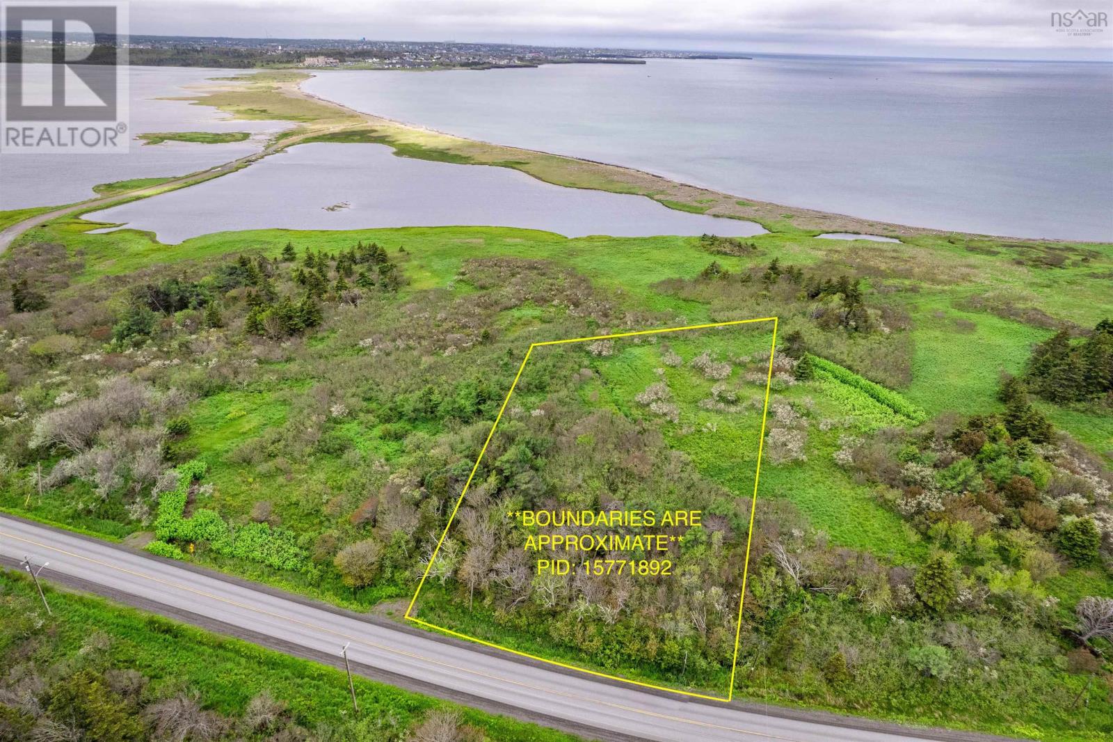 Number 6 Mines Road Property Photo 13