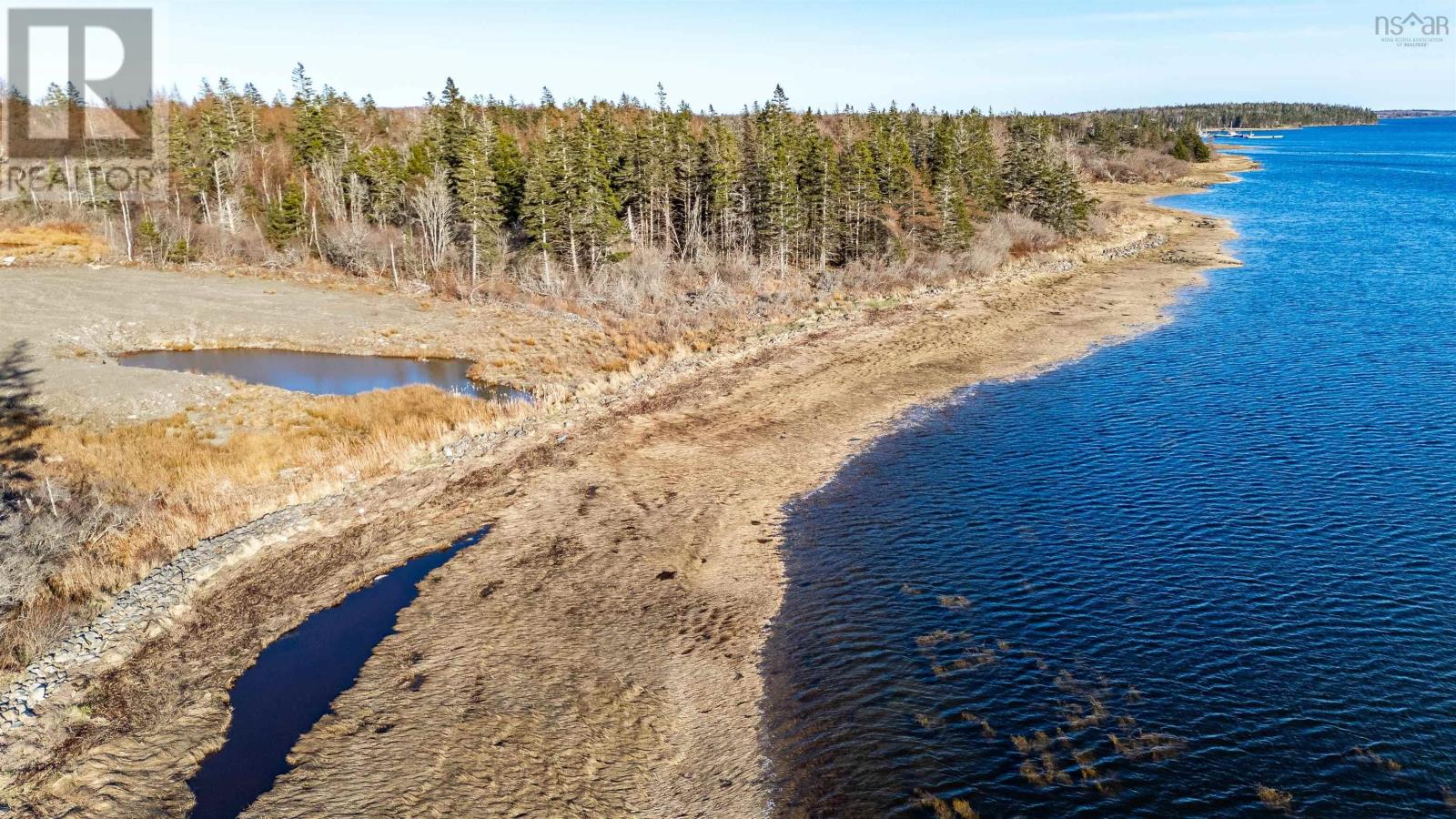 Highway 308 Property Photo 10