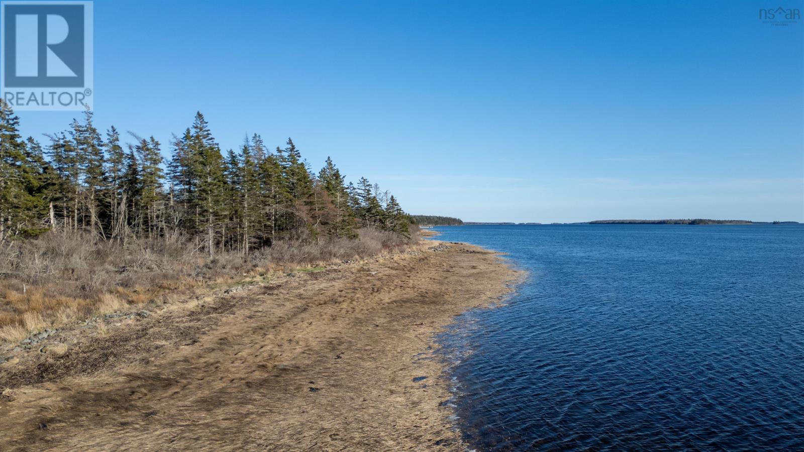 Highway 308 Property Photo 11