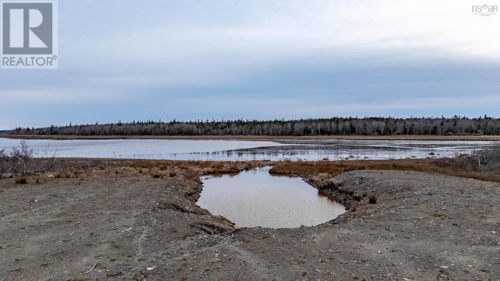 Highway 308 Property Photo 15