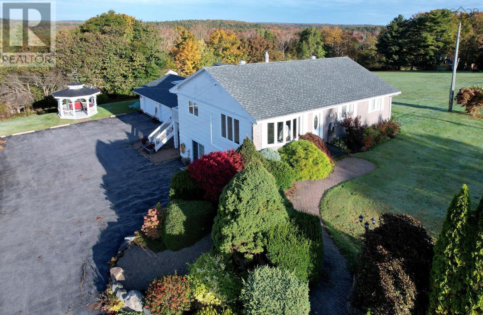 2865 Highway 340 Property Photo 1