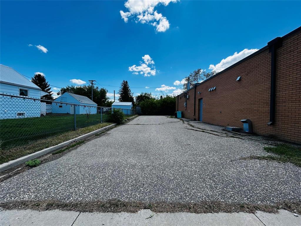 104 Broadway Street S Property Photo 48