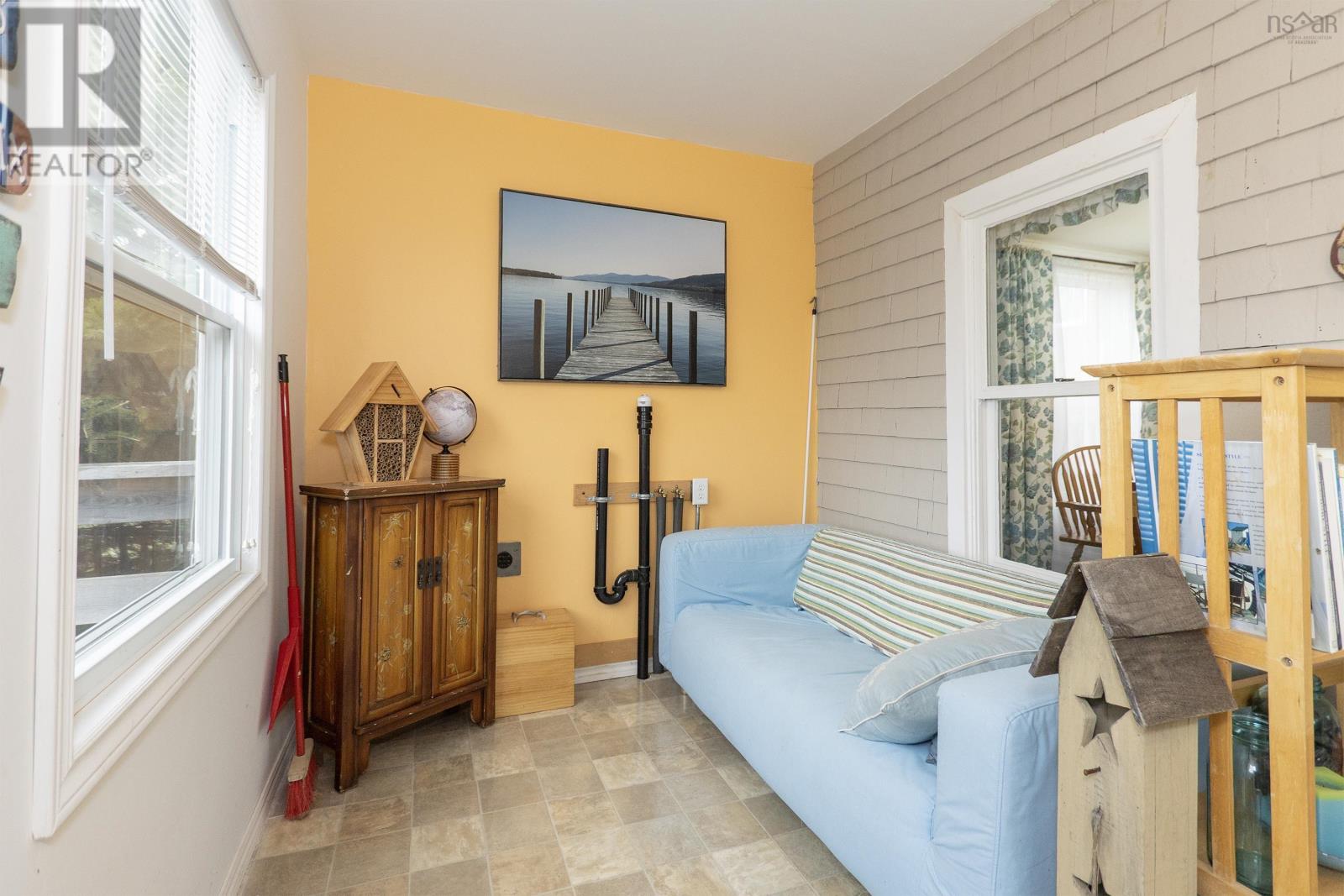 1 Moore Street Property Photo 10