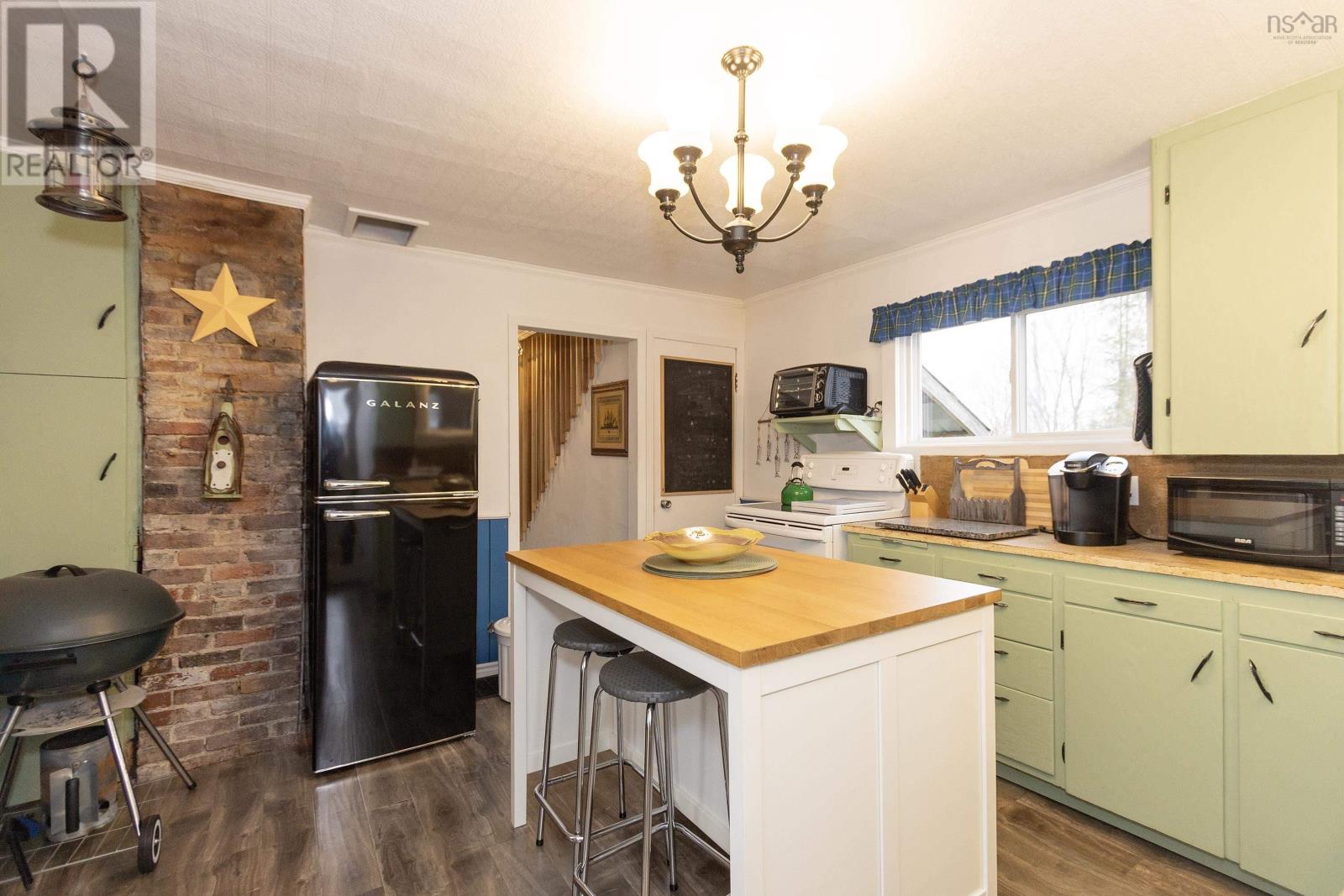 1 Moore Street Property Photo 12