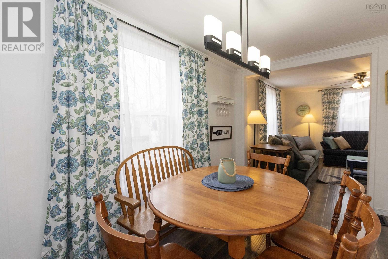 1 Moore Street Property Photo 15