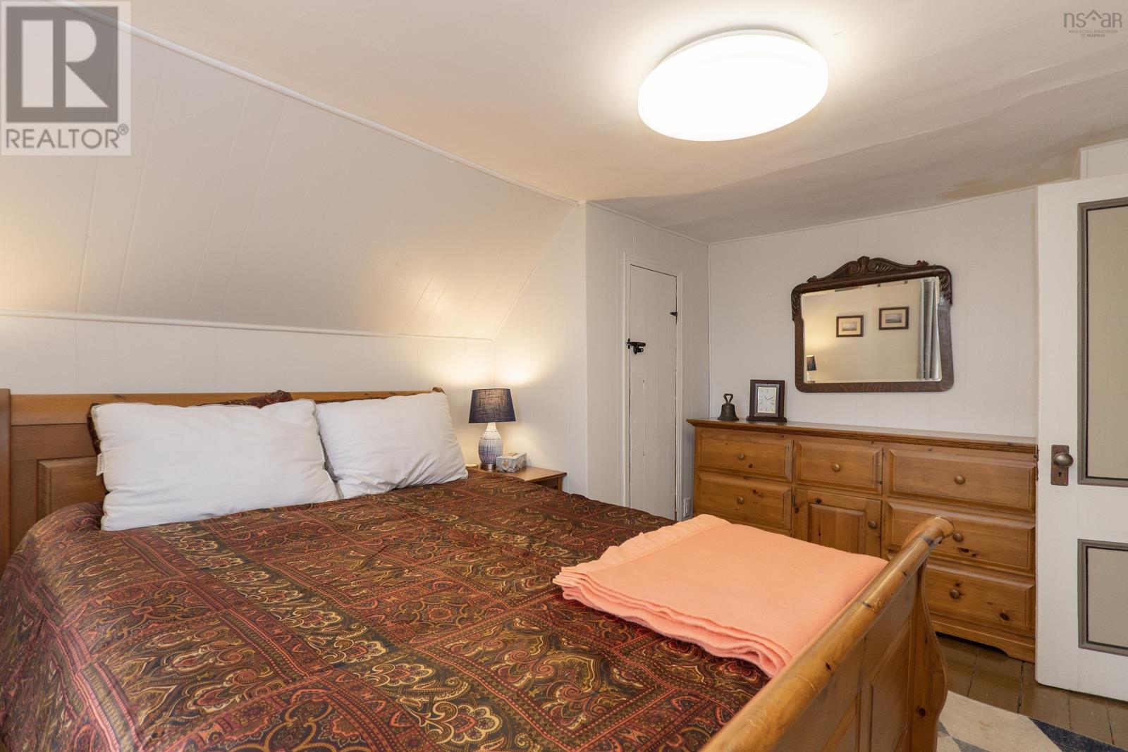 1 Moore Street Property Photo 25