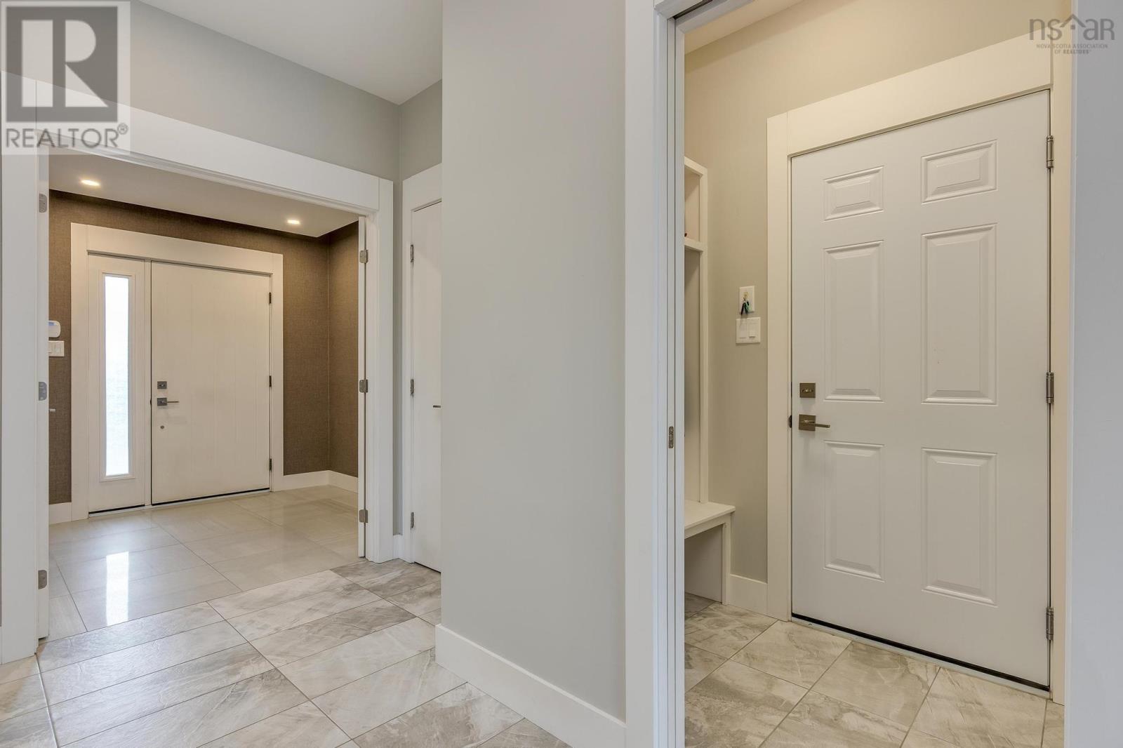 108 Bradford Place Property Photo 6